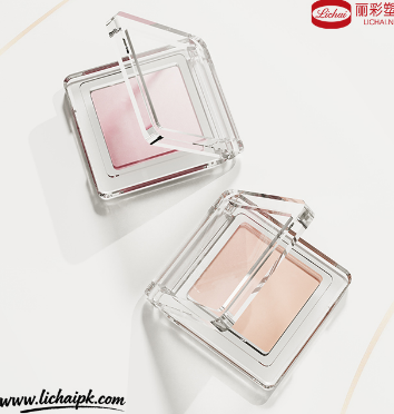 Den mångsidiga användningen av en ögonskuggspalett